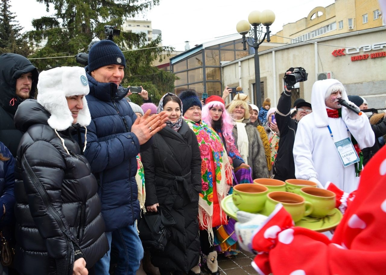 Творческая арт-группа Ракитянского района получила диплом I степени в номинации «Лучший вареник вареничного Белогорья»!.